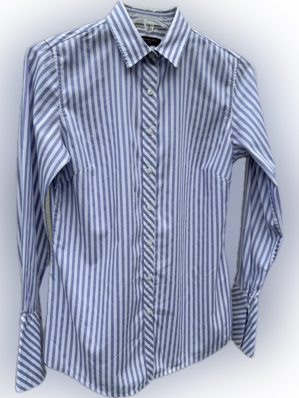 BANANA REPUBLIC RILEY SHIRT TAILORED BELL SLEEVE COTTON BLUE LAVENDER 2 671950